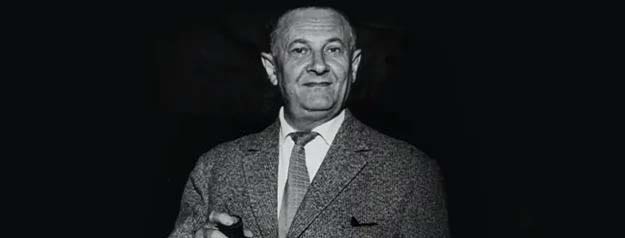 Ingenieur Marc Gr&eacute;goire, die de eerste antiaanbakpan ontwikkelde dankzij de ontdekking van PTFE.