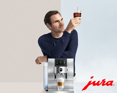 JURA met Roger Federer