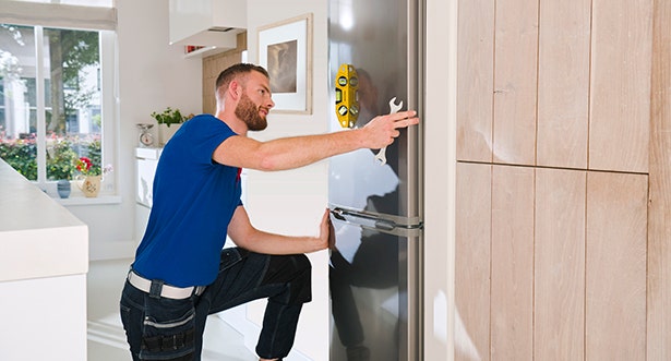Installatieservice koelkast en vriezer - Electro World Installatieservice koelkast en vriezer - Electro World