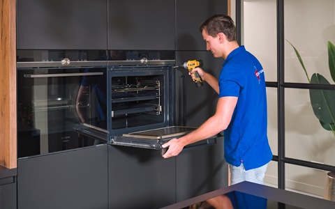 Oven inbouwen door Electro World Oven inbouwen door Electro World