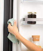 Voorkom energieverlies. Maak de deurrubbers schoon