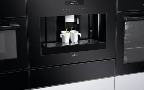 Koffiemachine inbouwen door Electro World Koffiemachine inbouwen door Electro World